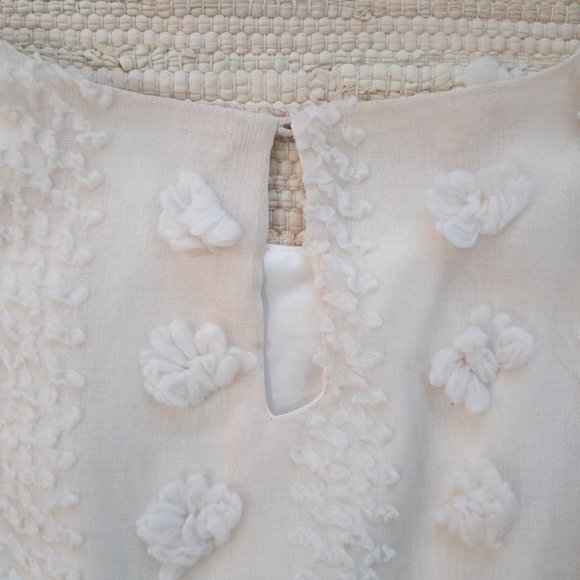 & Merci Cream Textured Pom Pom Swiss Dot Dress with Ruffle Hem Size M EUC - Picture 15 of 15